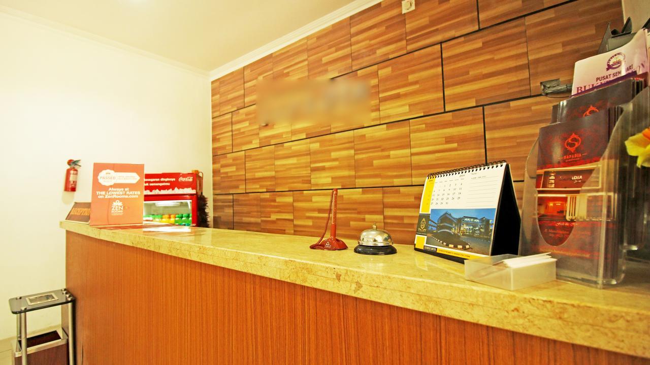 Zen Rooms Mundinglaya Dago Bandung Exterior photo