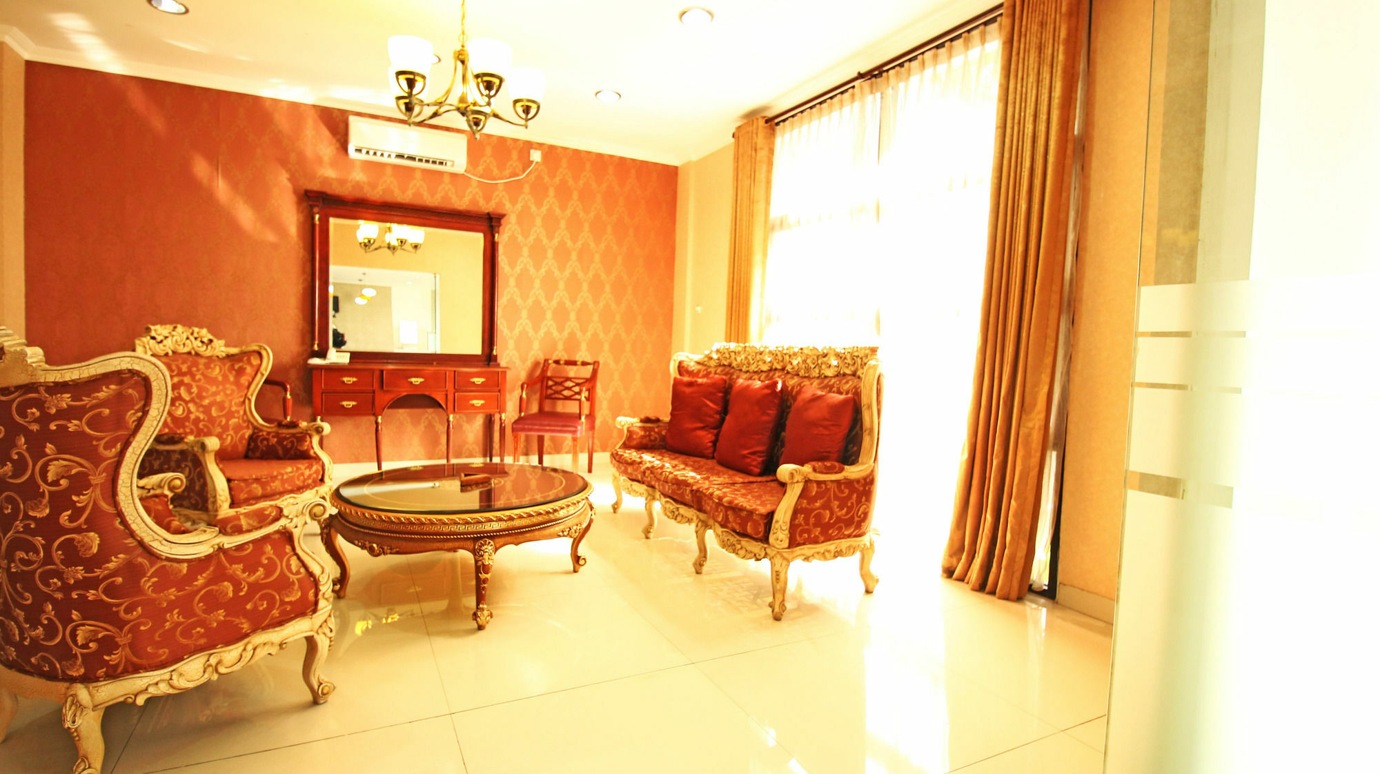 Zen Rooms Mundinglaya Dago Bandung Exterior photo