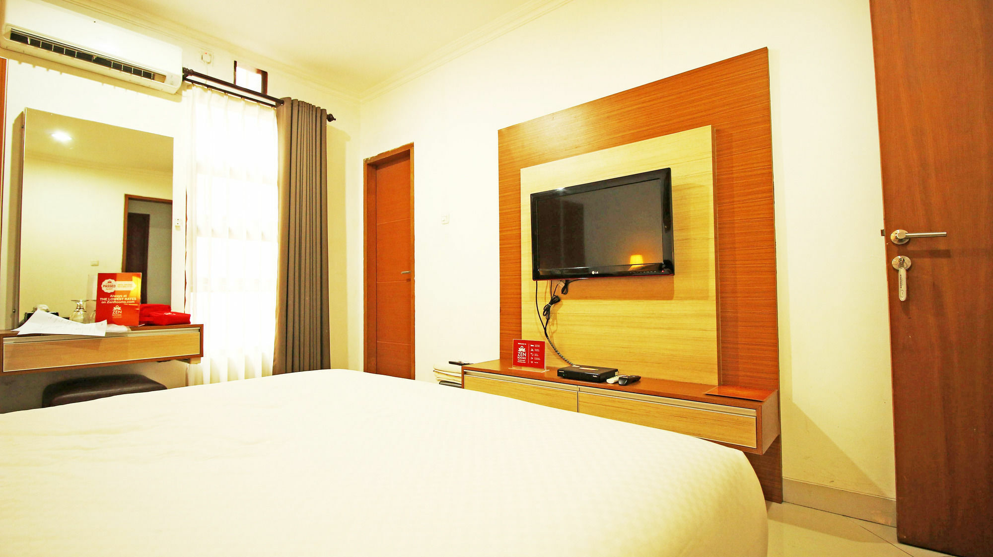 Zen Rooms Mundinglaya Dago Bandung Exterior photo